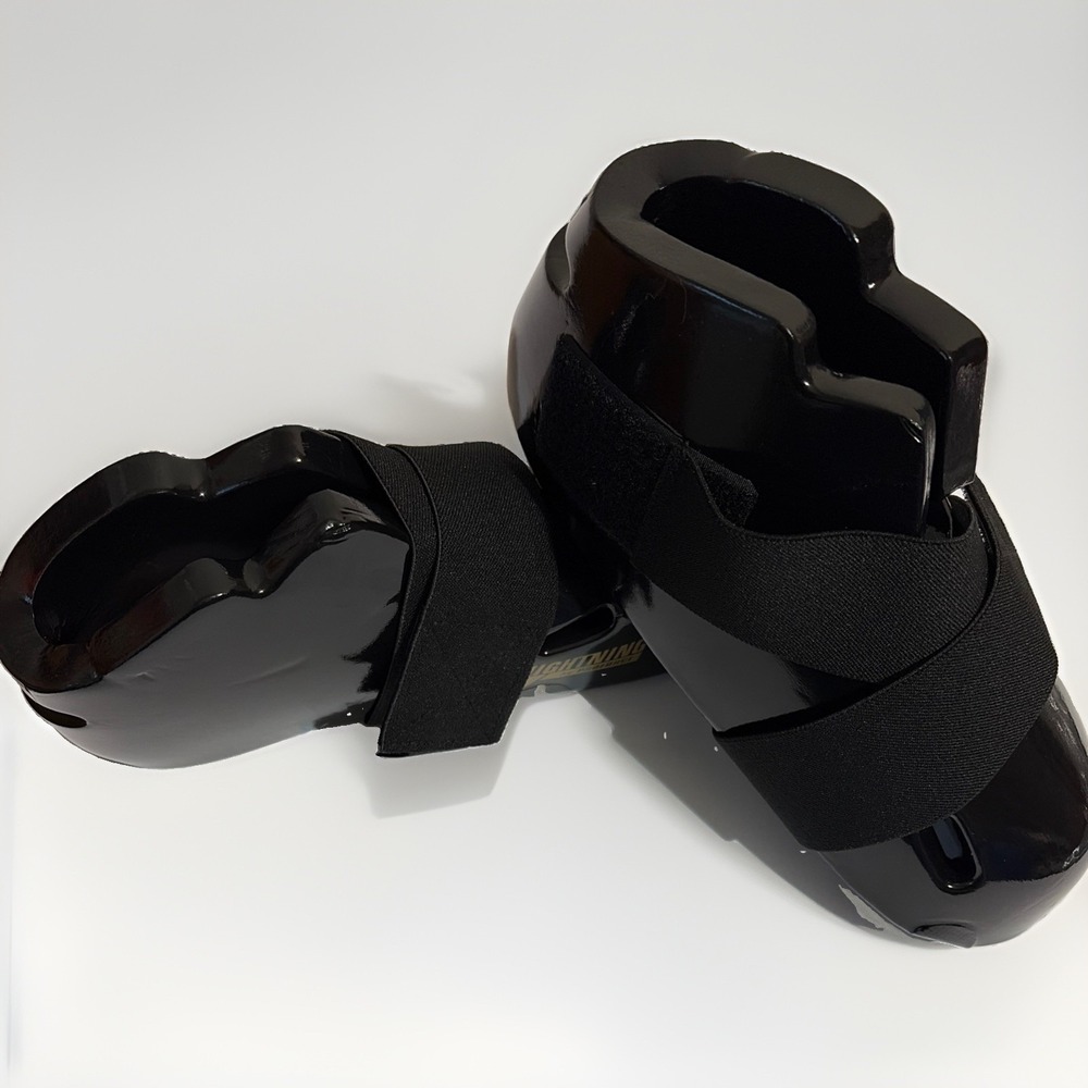 New Pro Force Lightning Kicks Sparring Footgear-Shoes / Size Small 7 - 7.5 Black - Picture 2 of 5